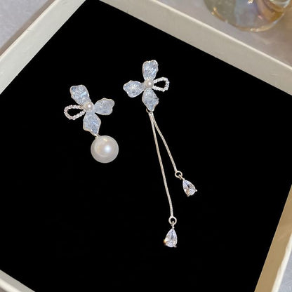 Faux Pearl Floral Dangle Earring