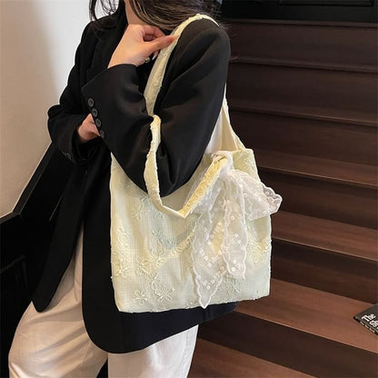 Embroidered Bag Tote Floral