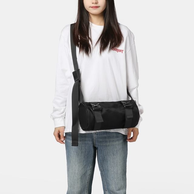 Plain Bag Crossbody Zip