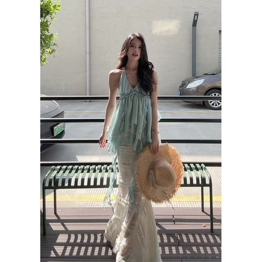 Sleeveless V-Neck Asymmetrical Ruffled Blouse and High Waist Maxi Lace Skirt