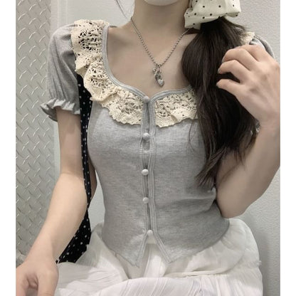 Puff-Sleeve Lace Trim Button Slim Fit Tee