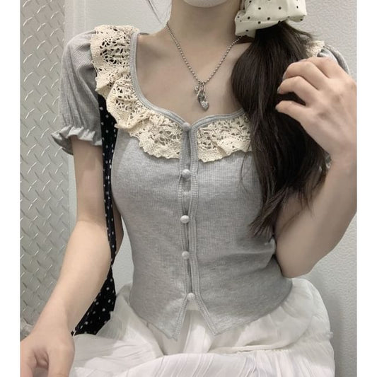 Puff-Sleeve Lace Trim Button Slim Fit Tee