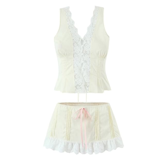 V-Neck Lace Panel Button-Up Crop Tank Top