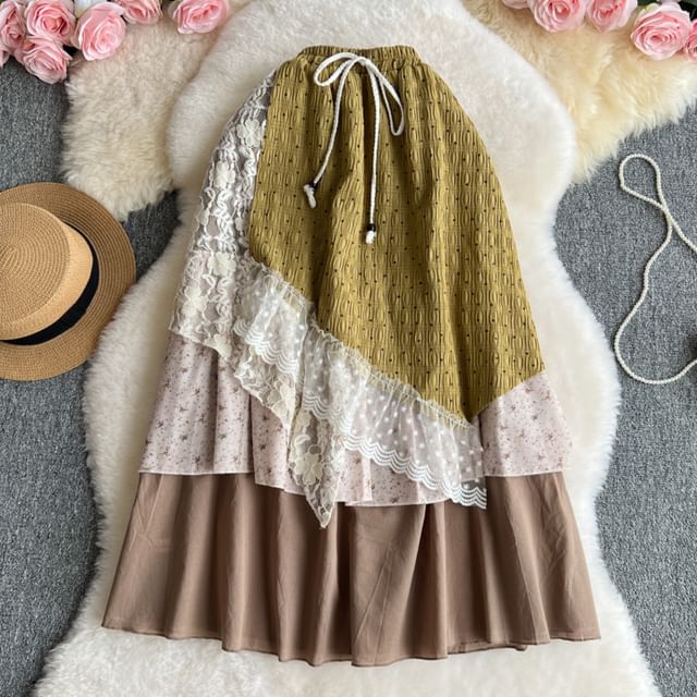 Elevated Waist Color-Blocked Lace-Trimmed Flared Maxi Skirt