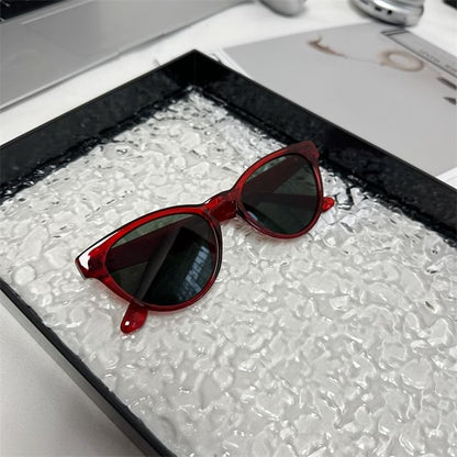 Plain Sunglasses Eye Cat