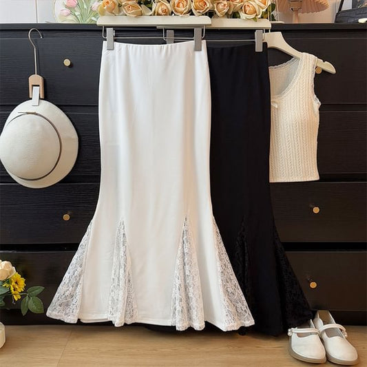 High-Rise Smooth Lace-Paneled Mermaid Midi Skirt