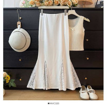 High-Rise Smooth Lace-Paneled Mermaid Midi Skirt