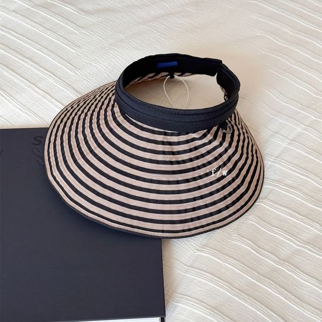 Brim Wide Visor Striped
