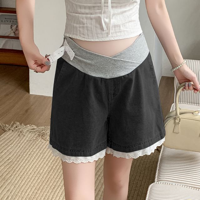 Maternity Lace Trim Denim Shorts