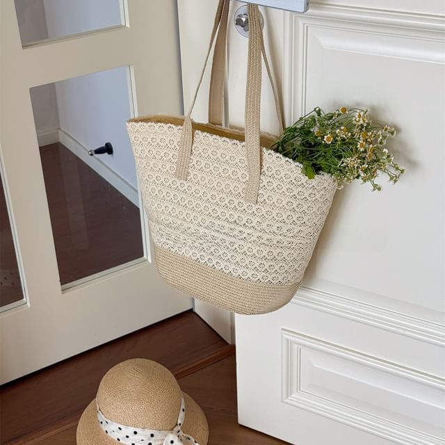 Bag Tote Straw Panel Lace