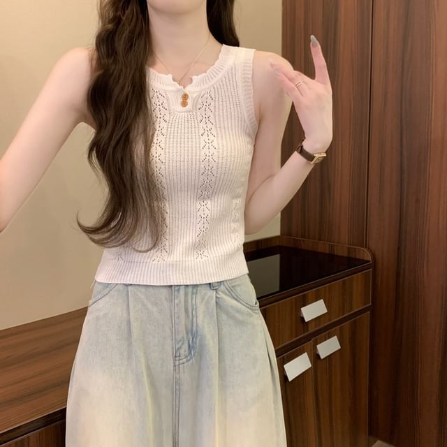 Plain Knit Crew-Neck Sleeveless Top