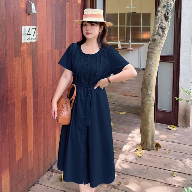 Plus Size Short-Sleeve Round Neck Plain Flower Accent Midi A-Line Dress