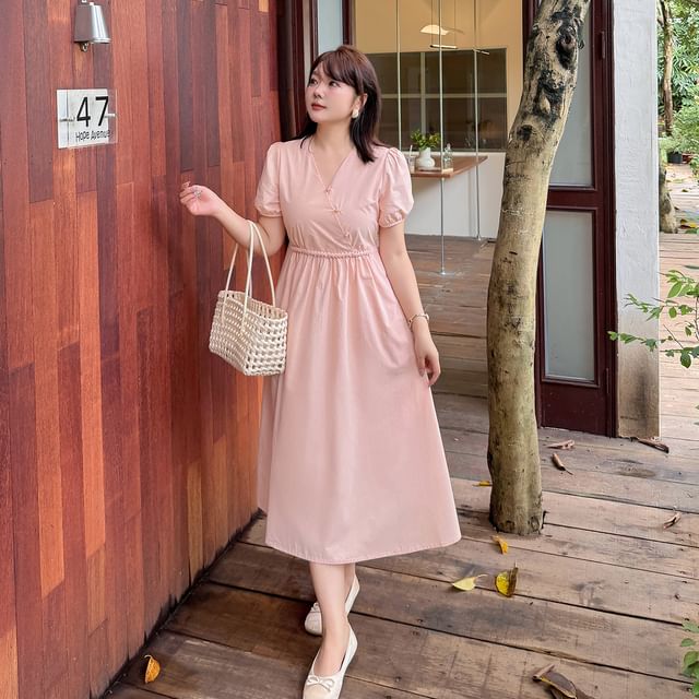 Plus Size Short-Sleeve V-Neck Plain Midi A-Line Dress