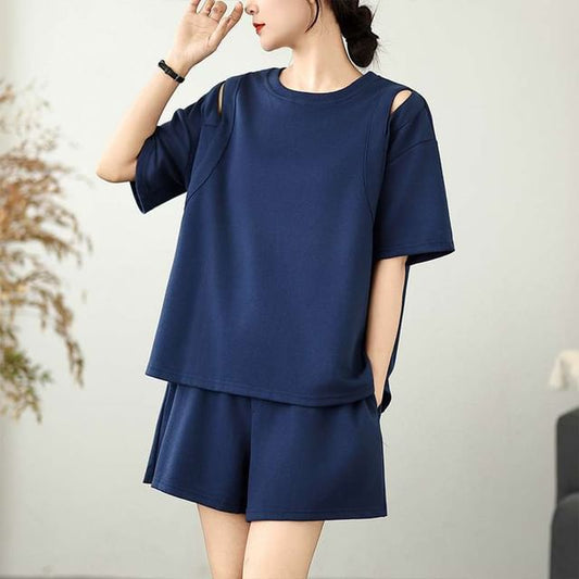 Cold-Shoulder Tee & Mid-Rise Shorts Set, Round-Neck Short-Sleeved