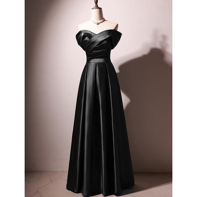 Off-Shoulder Plain Ruched Pleated Satin A-Line Evening Gown