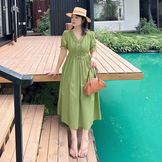 Plus Size Puff-Sleeve V-Neck Plain Frill Trim Midi A-Line Dress