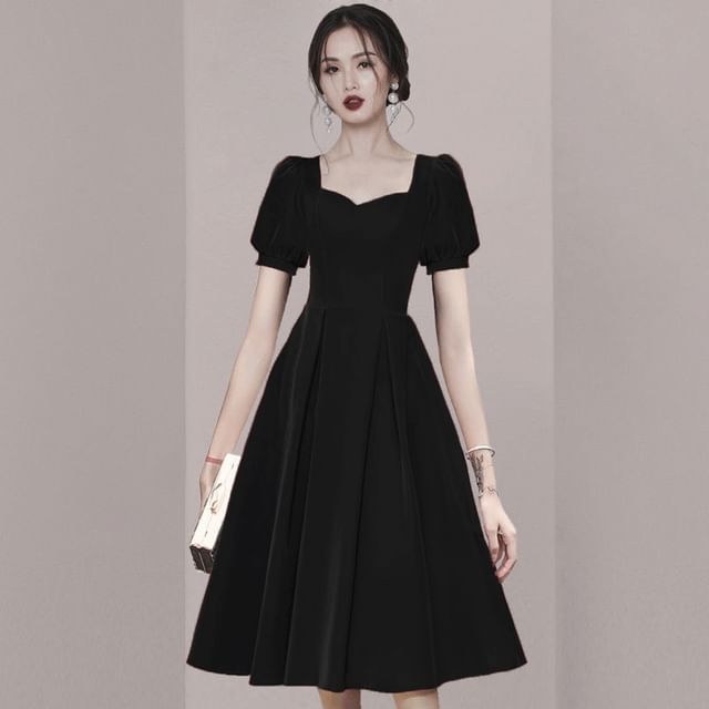 Puff-Sleeve Square Neck Plain Midi A-Line Cocktail Dress