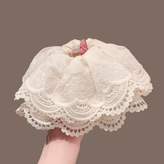 Scrunchie Ruffle Lace Trim