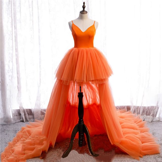 Gown Plain Tiered Wedding Spaghetti Strap