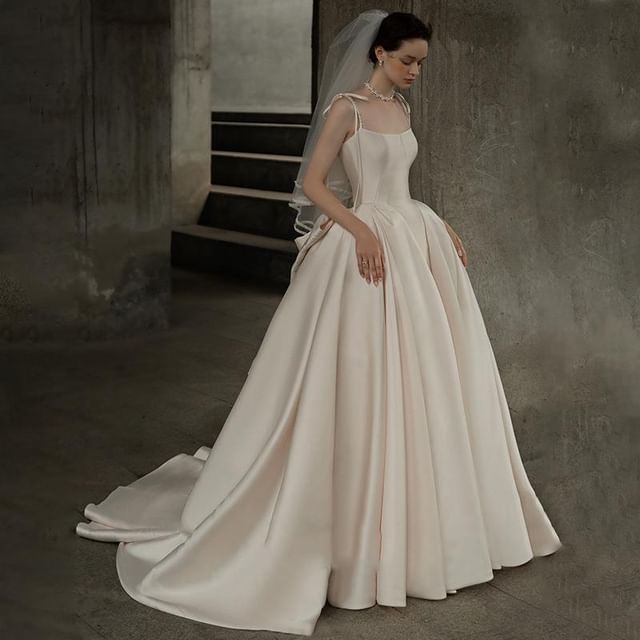 Strapless Plain Bow Back Wedding Gown
