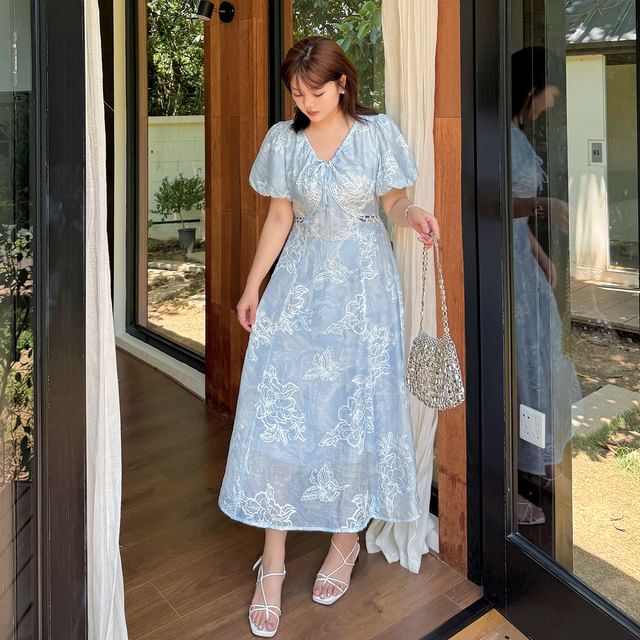 Plus Size Puff Short Sleeve V-Neck Floral Embroidered Cutout Midi A-Line Dress