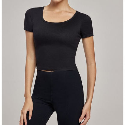 Plain Padded Scoop Neck Short-Sleeved Tee