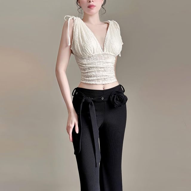 Cropped Sleeveless V-Neck Plain Top