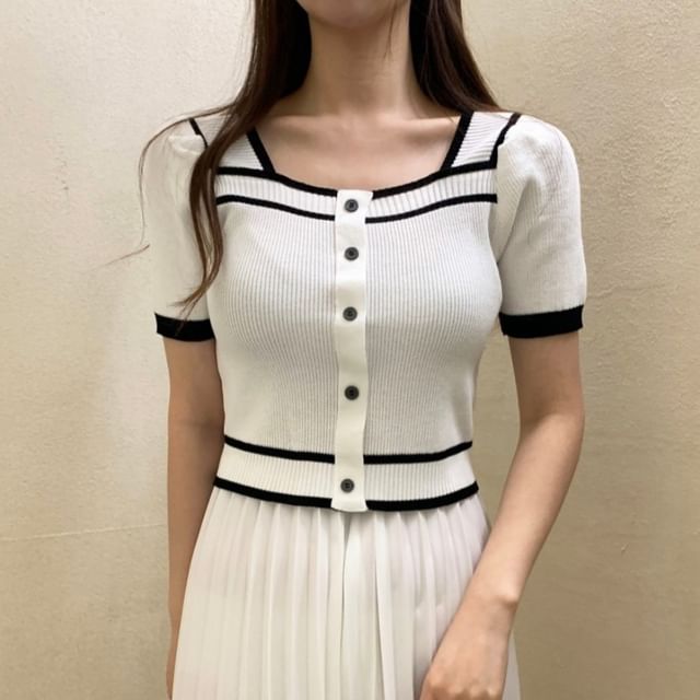 Square-Neck Contrast-Trim Button-Up Short-Sleeve Knit Top