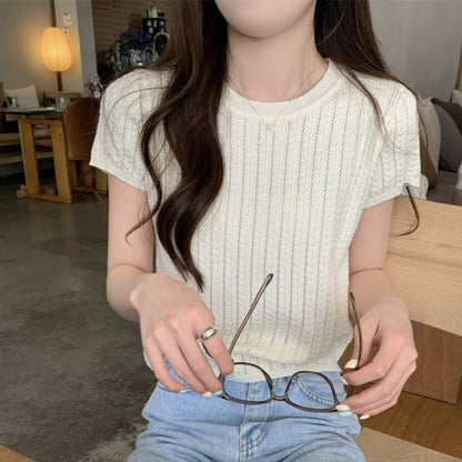 Plain Cable Knit Top with Short Sleeves and Round Crew Neckline
