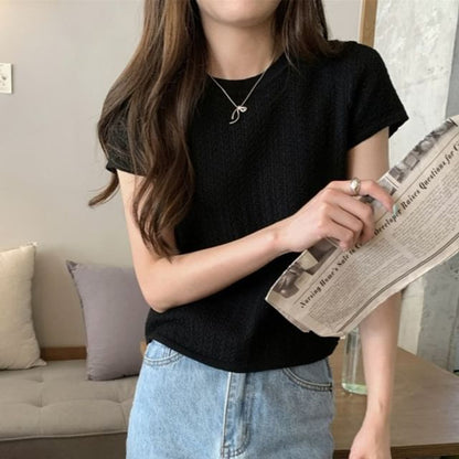 Plain Cable Knit Top with Short Sleeves and Round Crew Neckline