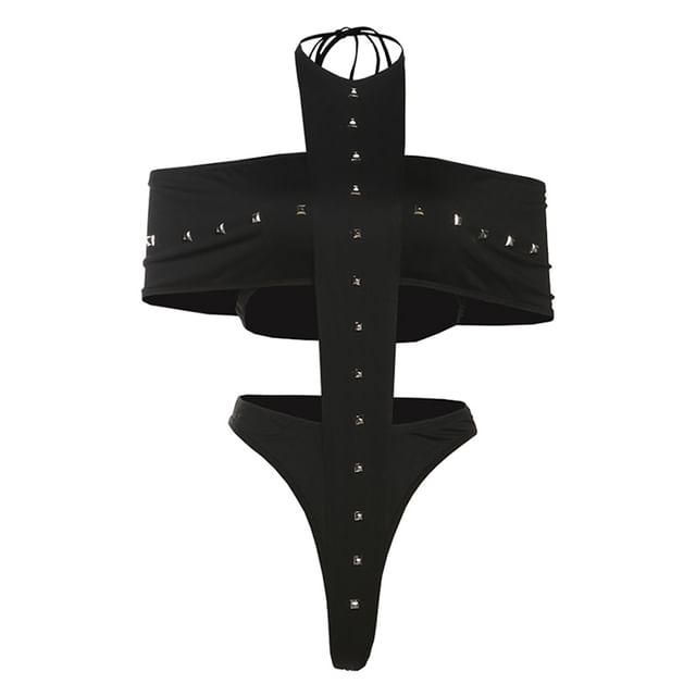 Cold-Shoulder Studded Panel Short-Sleeve Bodysuit & Low-Rise Shorts Set