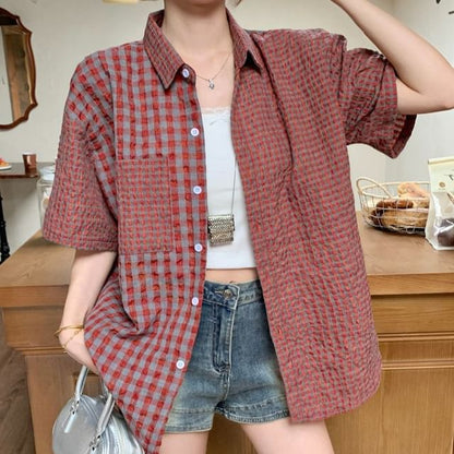 Short-Sleeved Plaid Shirt with Pocket Detail