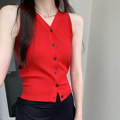 Sleeveless V-Neck Button-Up Top Plain