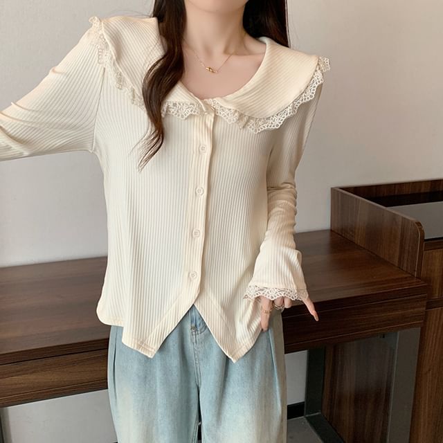 Long-Sleeve Ribbed Button Lace Top