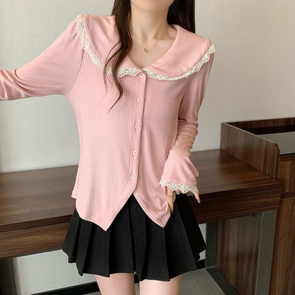 Long-Sleeve Ribbed Button Lace Top