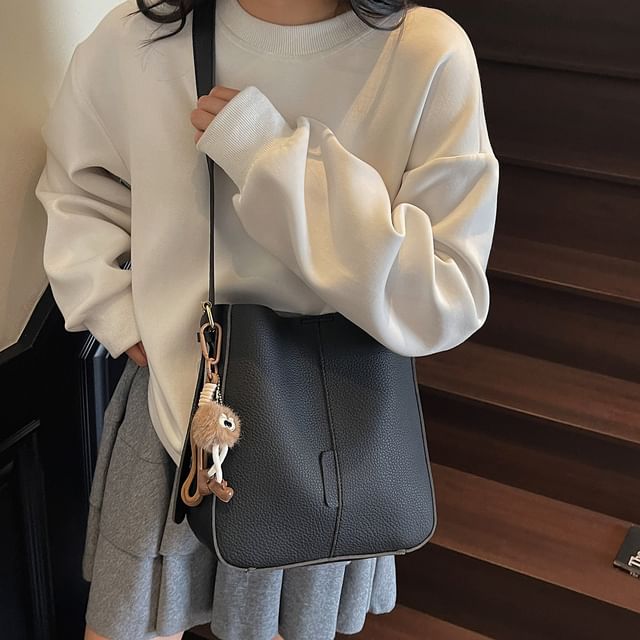 With Pouch Shoulder Leather Faux Bag