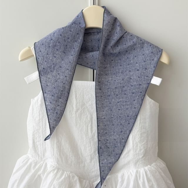 Floral Headkerchief Print