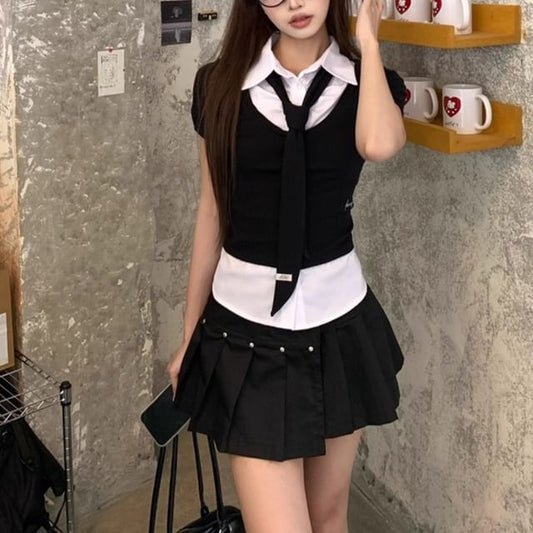 Two-Tone Sleeveless Top / Necktie / Pleated Mini Skirt / Ensemble