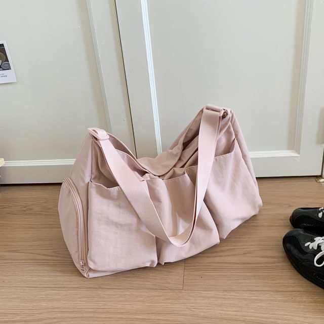 Plain Zip Shoulder Bag