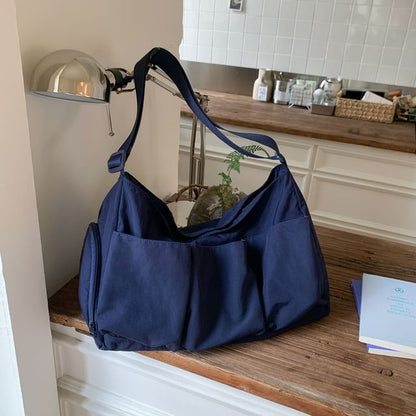 Plain Zip Shoulder Bag