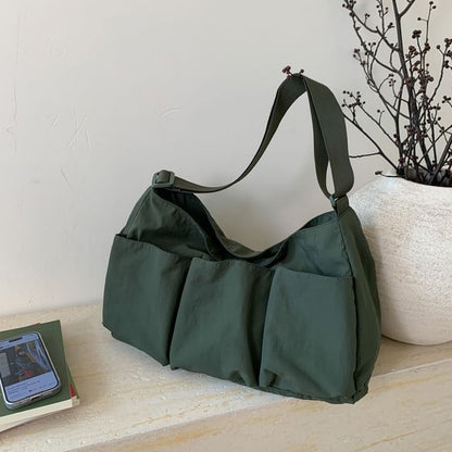 Plain Zip Shoulder Bag