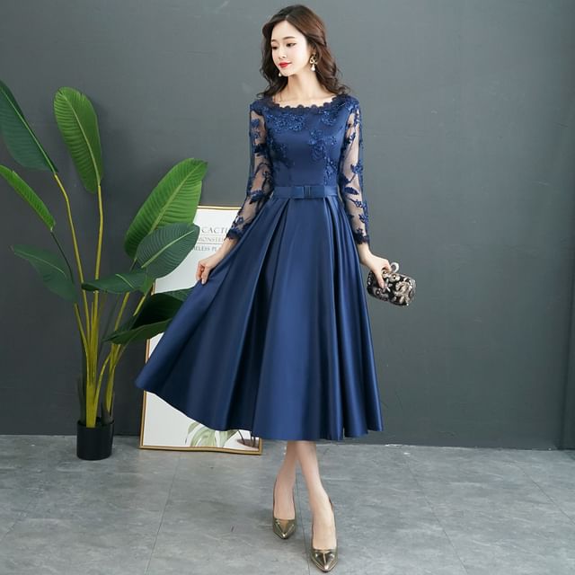 Gown Neck Panel Round Evening Lace Long-Sleeve