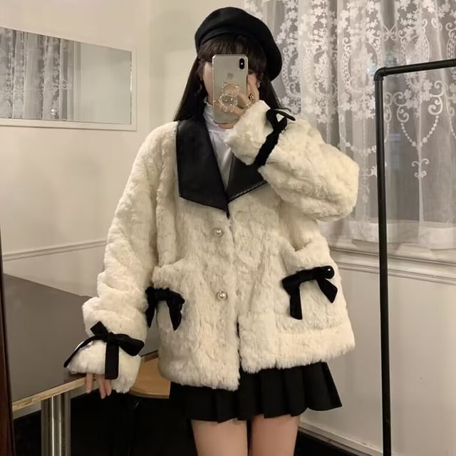Contrast Collar Bow Accent Button-Up Fluffy Jacket