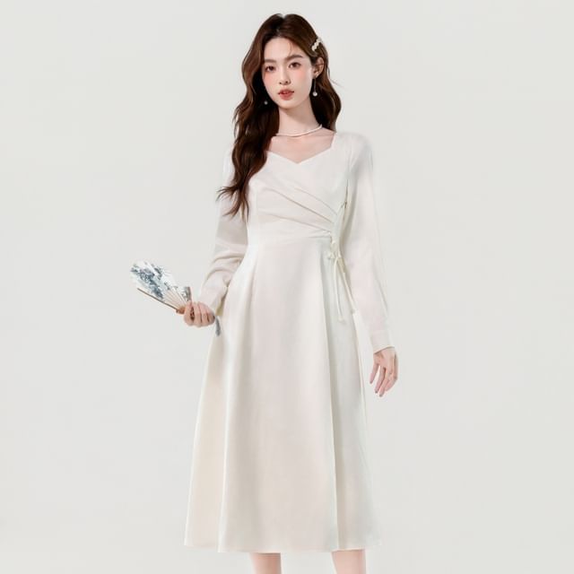 Long-Sleeve V-Neck Plain Ruched Midi A-Line Dress