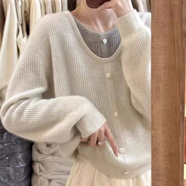 Two-Tone Mock Two-Piece Long-Sleeve Knit Pullover