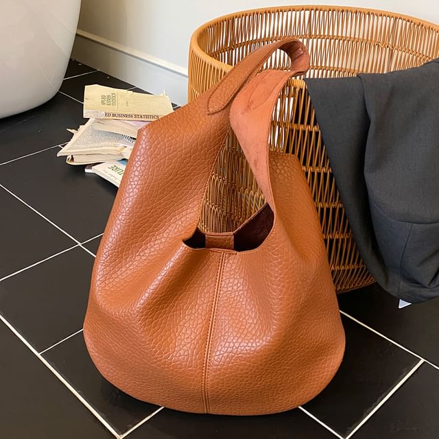 Faux Leather Grained Shoulder Bag