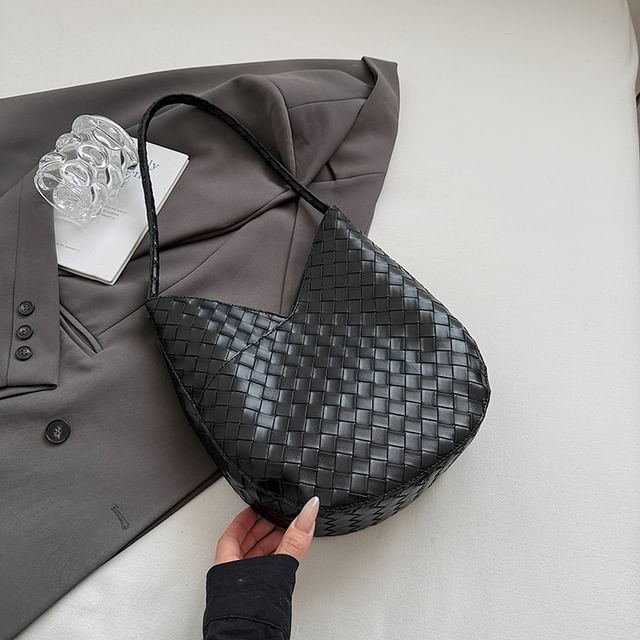 Woven Shoulder Bag