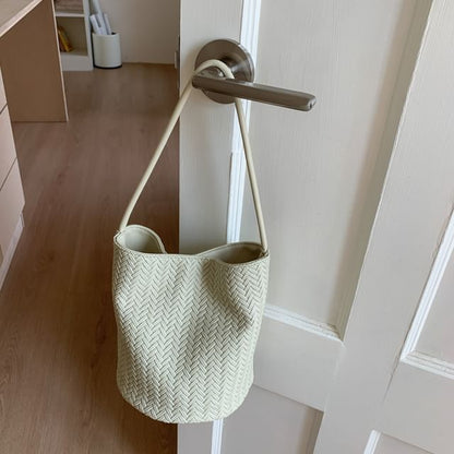 Woven Bucket Shoulder Bag