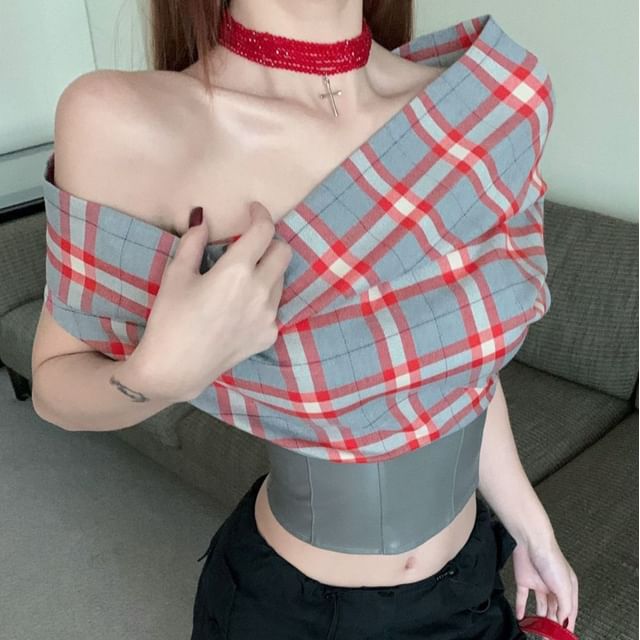 Plaid One-Shoulder Short-Sleeve Two-Way Panel Crop Tee