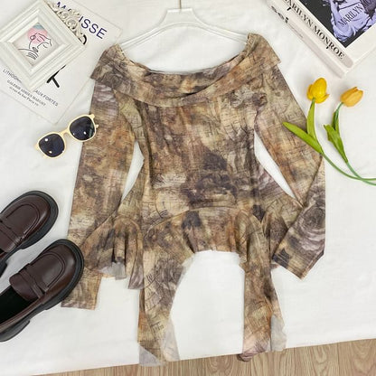 Tie-Dye Off-Shoulder Ruffle Edge Tee with Long Sleeves